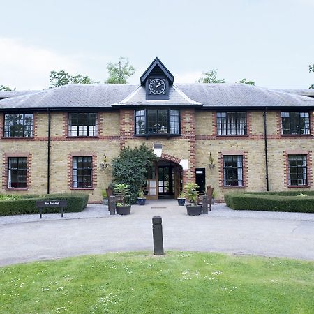 Gilwell Park Hotel Chingford Exterior photo